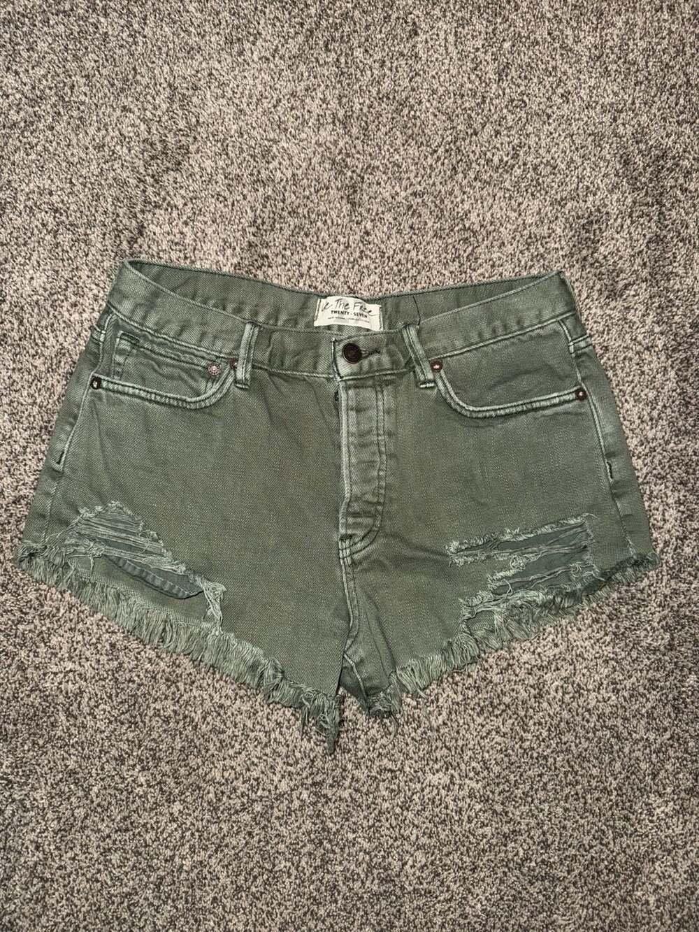 Free People We The Free Twenty-Seven Olive Green Distressed Shorts Size 27